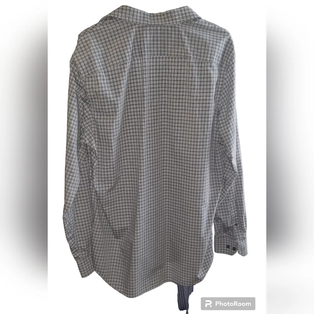 Banana Republic Non-Iron Slim Fit L 16-16.5 34-35 grey white plaid